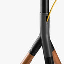 Alterzone Trio Lite Easel TV Floor Stand, Black & Walnut - DELENordic.com Alterzone Trio Lite TV-lattiajalusta 45